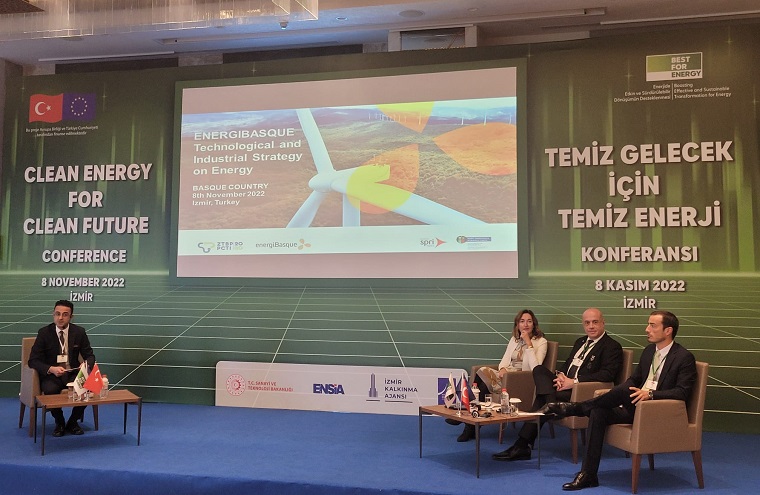 “Temiz Gelecek İçin Temiz Enerji” Konferansı İzmir’de Gerçekleştirildi